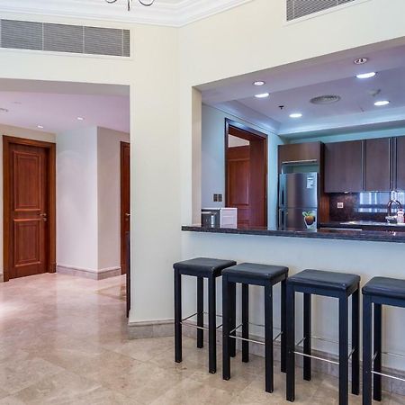 Beachfront Two Bedrooms On Palm Jumeirah By Deluxe Holiday Homes Дубай Экстерьер фото