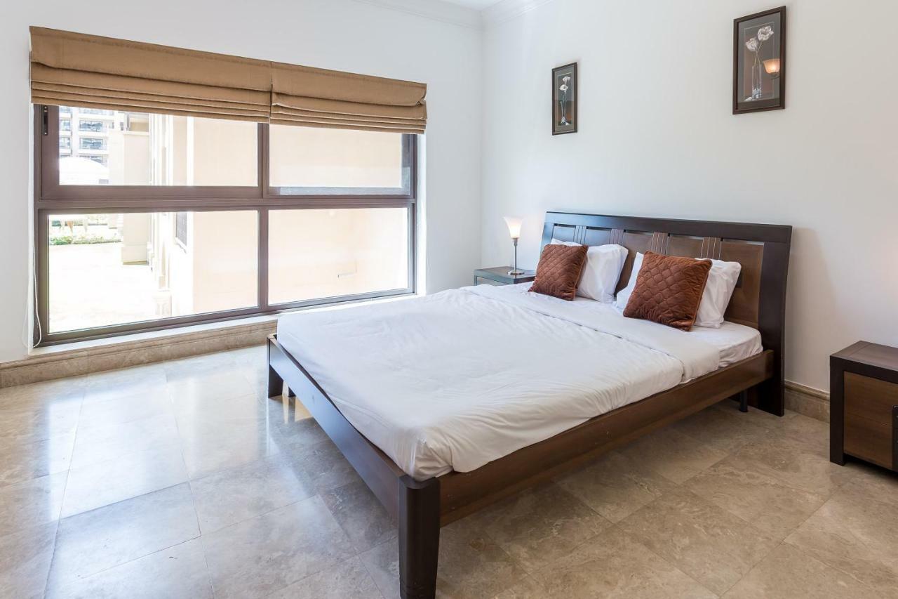 Beachfront Two Bedrooms On Palm Jumeirah By Deluxe Holiday Homes Дубай Экстерьер фото